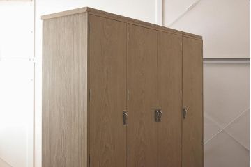 在庫未使用品　IDC大塚家具　加茂総桐箪笥　桃山　時代仕上げ　洋服タンス(総桐たんす、ワードローブ、着物たんす)(定価約398万円)(R-041893)