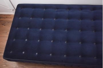 展示品　IDC大塚家具　WITTMANN(ヴィットマン)　マテラッシー　布青・CU赤　ソファベッド(カウチソファ、シェーズロング)(定価約57万円)(R-041899)