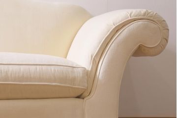 在庫未使用品　IDC大塚家具　Baker(ベーカー)　803-88#81-120RW　ホワイトが上品な3人掛けソファ(定価約80万円)(R-041901)