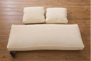 在庫未使用品　IDC大塚家具　Baker(ベーカー)　803-88#81-120RW　ホワイトが上品な3人掛けソファ(定価約80万円)(R-041901)