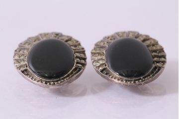 ヴィンテージ　SILVER　オーバル型　オニキス　大人の雰囲気醸し出すイヤリング(アクセサリー、ビンテージ)(R-041909)