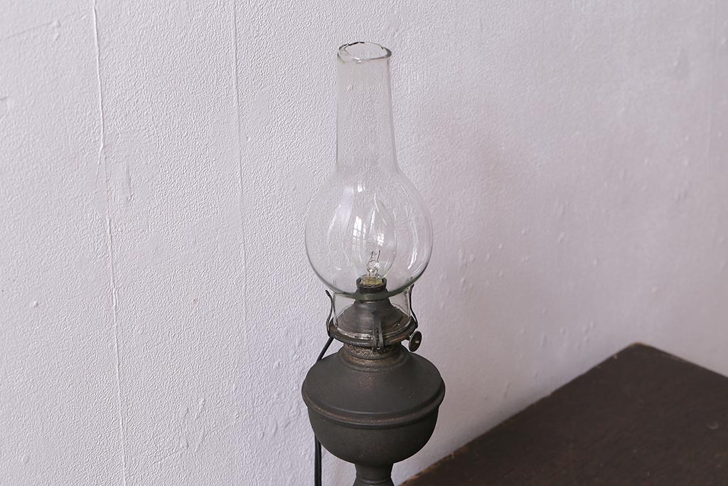 Japan antique 時代物 オイルランプ ガラス×鉄製 ランプスタンド Japan antique 時代物 オイルランプ ガラス×鉄製 ランプスタンド