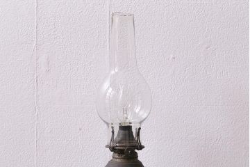 アンティーク照明　昭和初期　オイルランプリメイク　使いこまれた質感が味わい深いテーブルランプ(スタンドライト、卓上照明)(R-041939)