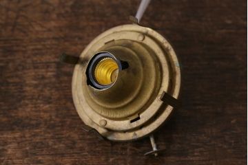 アンティーク照明　昭和初期　オイルランプリメイク　レトロなガラスが和む空間を演出するテーブルランプ(スタンドライト、卓上照明)(R-041940)