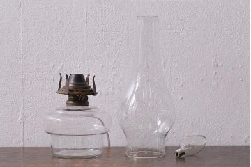 アンティーク照明　昭和初期　オイルランプリメイク　気泡ガラスが趣のある空間を演出するレトロなテーブルランプ(スタンドライト、卓上照明)(R-041941)