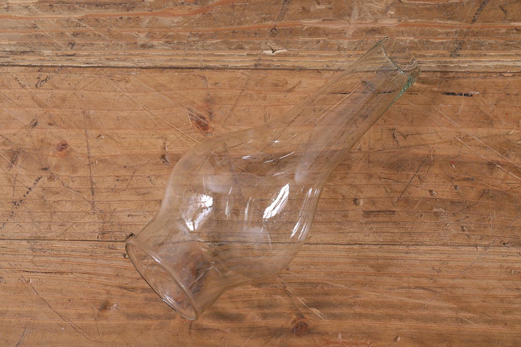 アンティーク照明　昭和初期　オイルランプリメイク　気泡ガラスが趣のある空間を演出するレトロなテーブルランプ(スタンドライト、卓上照明)(R-041941)