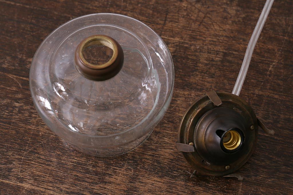 アンティーク照明　昭和初期　オイルランプリメイク　気泡ガラスが趣のある空間を演出するレトロなテーブルランプ(スタンドライト、卓上照明)(R-041941)