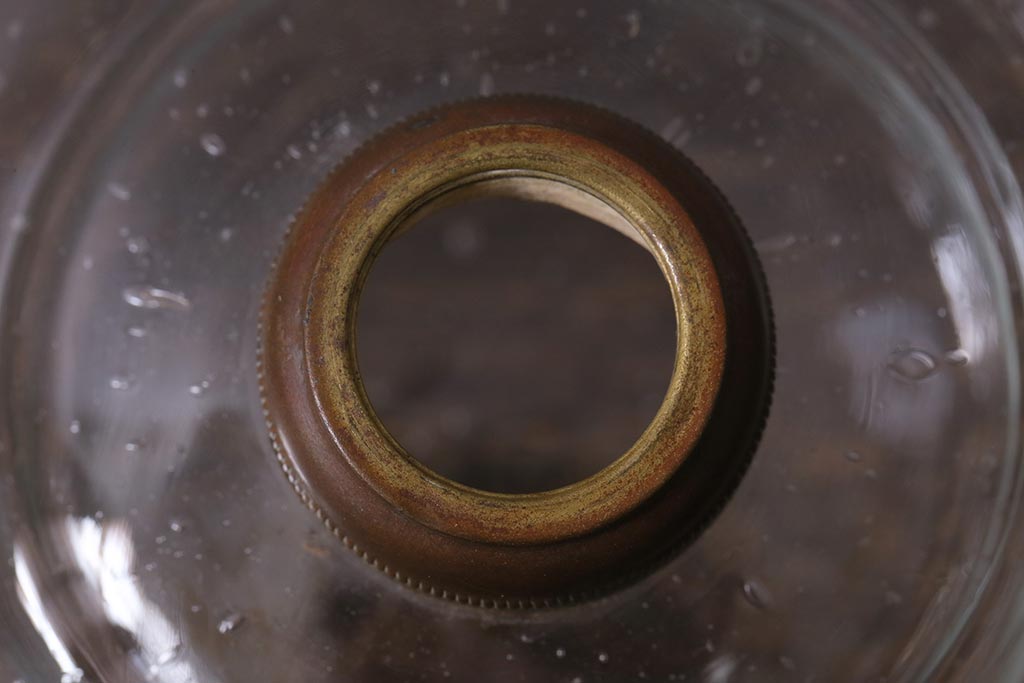 アンティーク照明　昭和初期　オイルランプリメイク　気泡ガラスが趣のある空間を演出するレトロなテーブルランプ(スタンドライト、卓上照明)(R-041941)