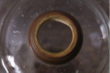 アンティーク照明　昭和初期　オイルランプリメイク　気泡ガラスが趣のある空間を演出するレトロなテーブルランプ(スタンドライト、卓上照明)(R-041941)