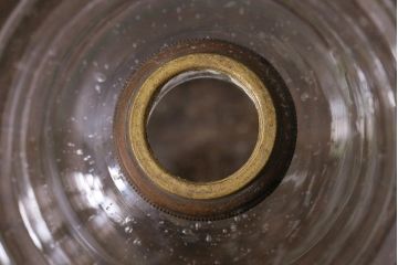 アンティーク照明　昭和初期　オイルランプリメイク　気泡ガラスが趣のある空間を演出するレトロなテーブルランプ(スタンドライト、卓上照明)(R-041942)