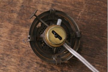 アンティーク照明　昭和初期　オイルランプリメイク　レトロなガラスが和む空間を演出するテーブルランプ(スタンドライト、卓上照明)(R-041943)