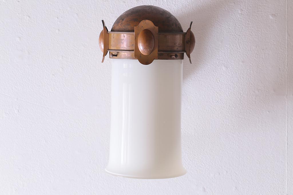 アンティーク照明　日本製　上手物!　大正期　銅製　珍しいデザインが目を引く壁掛け照明(シェード、ウォールライト、ブラケットライト)(R-041944)