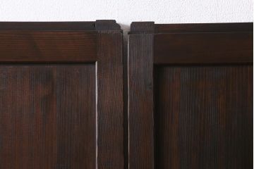 アンティーク建具　和製アンティーク　明治大正期　濃淡のある木の色味が味わい深い板戸2枚セット(帯戸、建具)(R-041946)