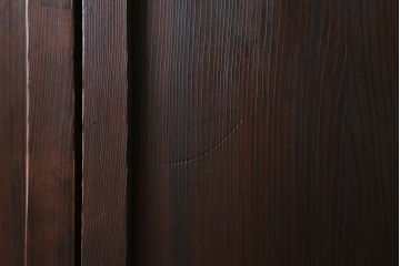 アンティーク建具　和製アンティーク　明治大正期　濃淡のある木の色味が味わい深い板戸2枚セット(帯戸、建具)(R-041946)