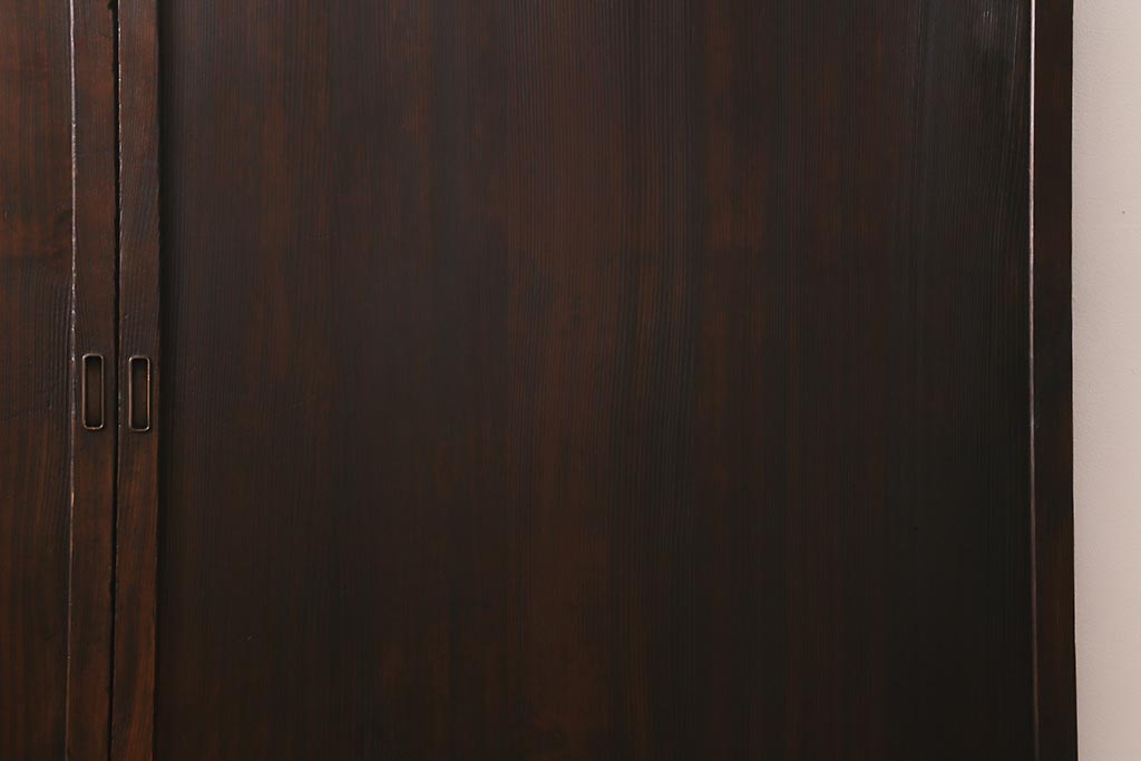 アンティーク建具　和製アンティーク　明治大正期　濃淡のある木の色味が味わい深い板戸2枚セット(帯戸、建具)(R-041946)