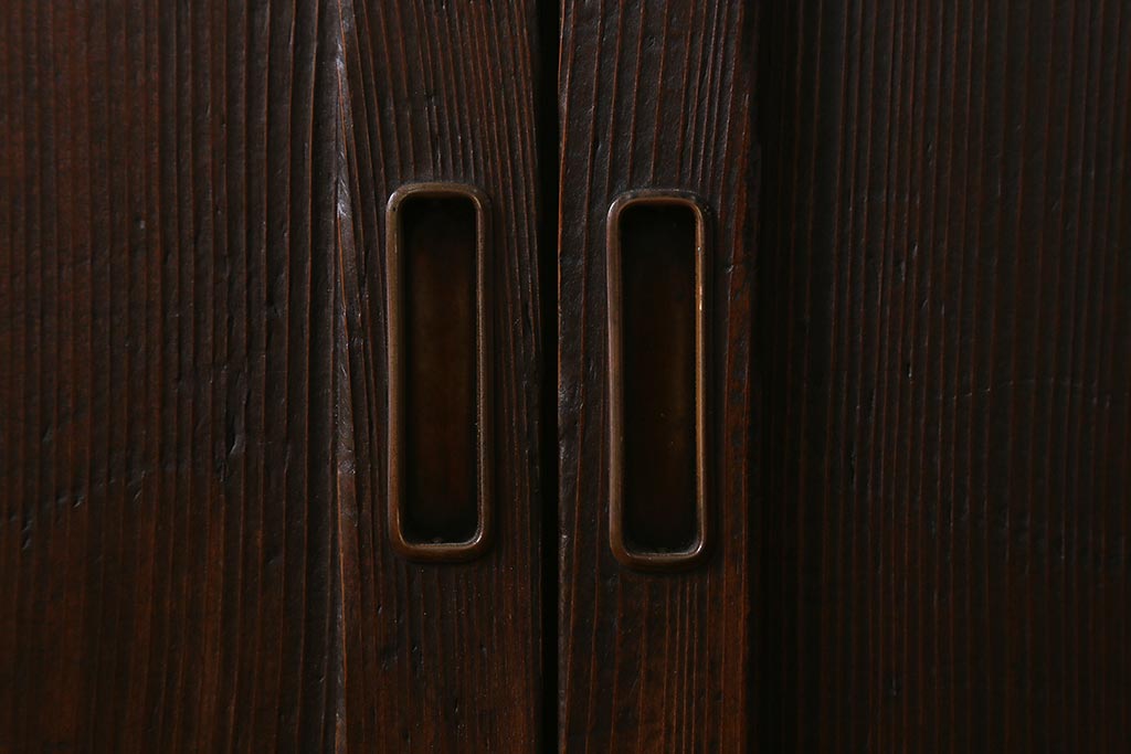 アンティーク建具　和製アンティーク　明治大正期　濃淡のある木の色味が味わい深い板戸2枚セット(帯戸、建具)(R-041946)