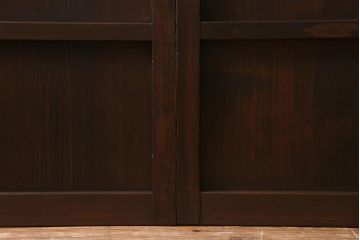 アンティーク建具　和製アンティーク　明治大正期　濃淡のある木の色味が味わい深い板戸2枚セット(帯戸、建具)(R-041946)