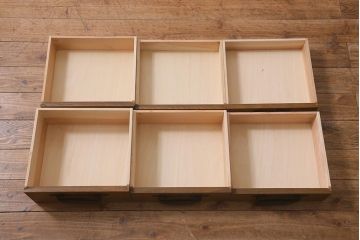 ラフジュ工房オリジナル　古金具リメイク　前板栗材　ヒノキ材　懐かしい雰囲気漂うサイドチェスト(引き出し、チェスト)(R-042000)