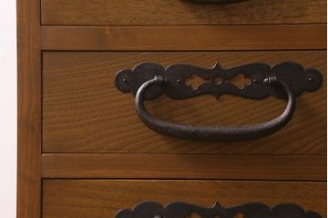 ラフジュ工房オリジナル　古金具リメイク　前板栗材　ヒノキ材　懐かしい雰囲気漂うサイドチェスト(引き出し、チェスト)(R-042000)