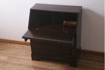 中古　北海道民芸家具　上質な作りが魅力のライティングビューロー(机、引き出し)(定価約34万円)(R-042013)