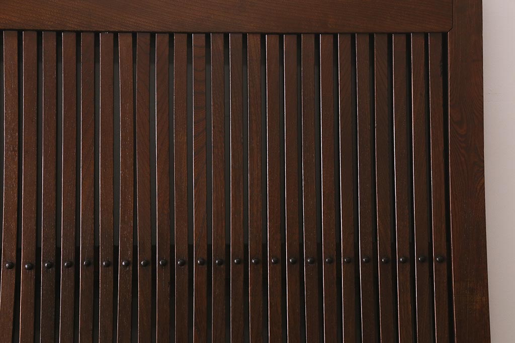 アンティーク建具　明治大正期　総ケヤキ材　丸に桔梗紋　上品な和の空間作りにおすすめの格子蔵戸(引き戸、玄関戸)(R-042014)