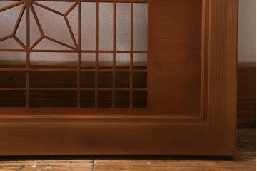 ビンテージ建具　昭和中期　角麻の葉模様　組子と松の彫刻が美しい欄間(明かり取り、明り取り)(R-042020)