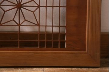 ビンテージ建具　昭和中期　角麻の葉模様　組子と松の彫刻が美しい欄間(明かり取り、明り取り)(R-042020)