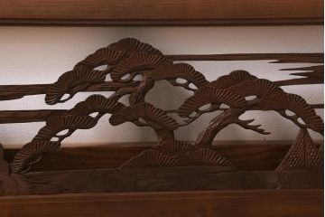 ビンテージ建具　昭和中期　山水図　帆掛け船　風情のある和空間を演出する彫刻欄間(明かり取り、明り取り)(R-042021)