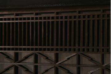アンティーク建具　片面ガラス　繊細な組子と太い框が和の空間を彩る欄間(明かり取り、明り取り)(R-042023)