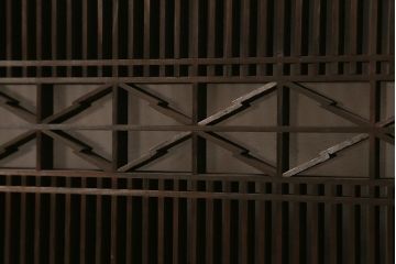 アンティーク建具　片面ガラス　繊細な組子と太い框が和の空間を彩る欄間(明かり取り、明り取り)(R-042023)