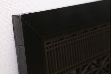 アンティーク建具　片面ガラス　繊細な組子と太い框が和の空間を彩る欄間(明かり取り、明り取り)(R-042023)