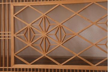 ビンテージ建具　両面ガラス　格子・麻の葉　上品な佇まいの組子欄間(明かり取り、明り取り)(R-042024)