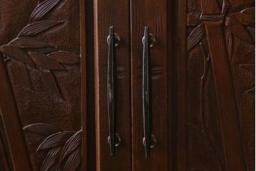 ヴィンテージ家具　伝統工芸　軽井沢彫り　竹の彫りが見事なチェスト(和タンス、洋服タンス、ビンテージ)(R-042026)