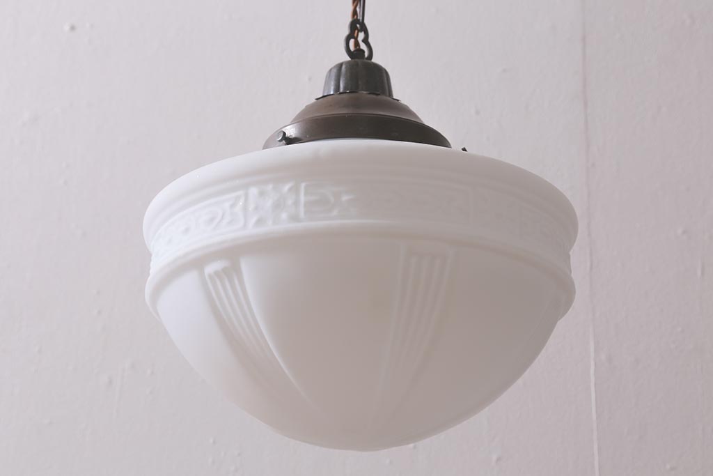 アンティーク照明　陽刻のカバーが上品なペンダントライト(天井照明、吊り下げ照明)(R-042029)