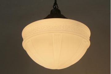 アンティーク照明　陽刻のカバーが上品なペンダントライト(天井照明、吊り下げ照明)(R-042029)