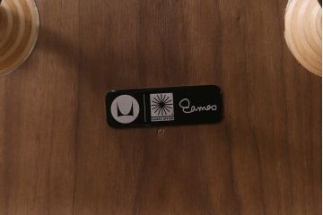展示美品　Hermanmiller(ハーマンミラー社)　イームズウッドシェルチェア　ワイヤーベース(サイドチェア、椅子)(定価約9万円)(R-042032)