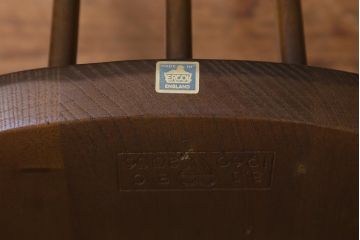 ヴィンテージ家具　イギリスビンテージ　ERCOL(アーコール)　美しく丈夫な作りが魅力的なクエーカーチェア(ダイニングチェア、椅子、ウィンザーチェア、ウインザーチェア)(R-042034)