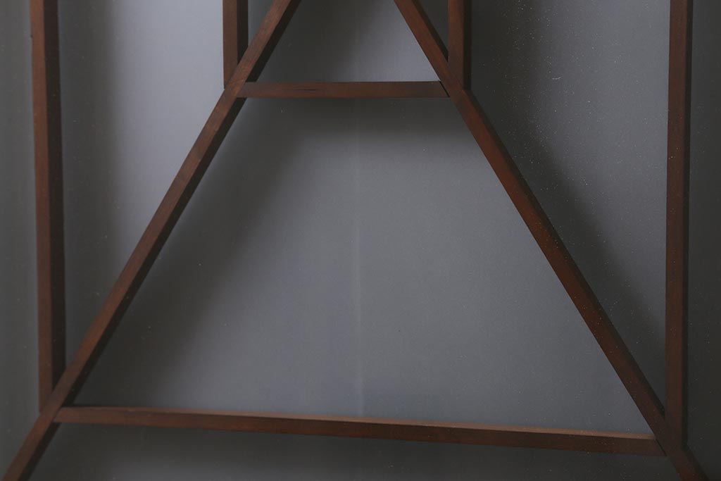 アンティーク建具　和製アンティーク　ヒノキ材　腰板ケヤキ材　上手物!　珍しいデザインが目を引くガラス戸4枚セット(引き戸、建具)(R-042036)