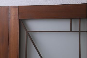 アンティーク建具　和製アンティーク　ヒノキ材　腰板ケヤキ材　上手物!　珍しいデザインが目を引くガラス戸4枚セット(引き戸、建具)(R-042036)