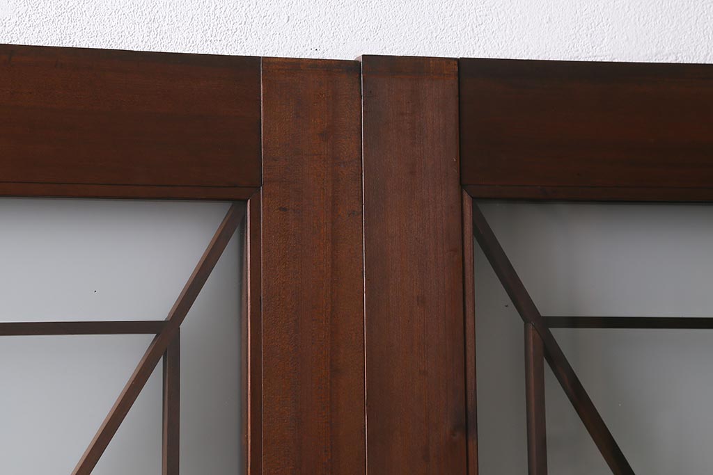 アンティーク建具　和製アンティーク　ヒノキ材　腰板ケヤキ材　上手物!　珍しいデザインが目を引くガラス戸4枚セット(引き戸、建具)(R-042036)