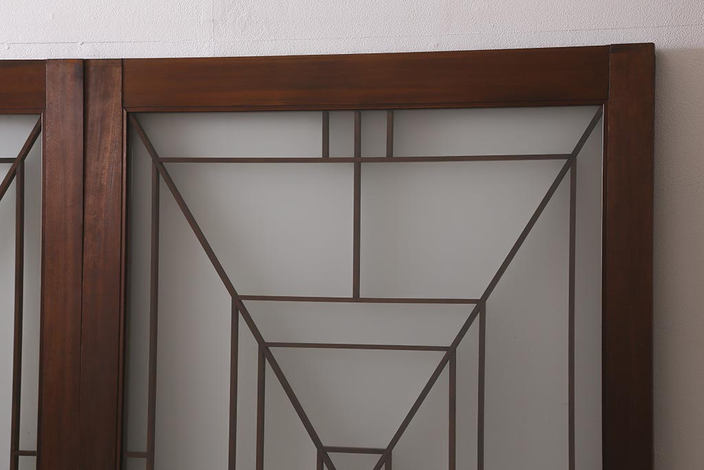 アンティーク建具　和製アンティーク　ヒノキ材　腰板ケヤキ材　上手物!　珍しいデザインが目を引くガラス戸4枚セット(引き戸、建具)(R-042036)