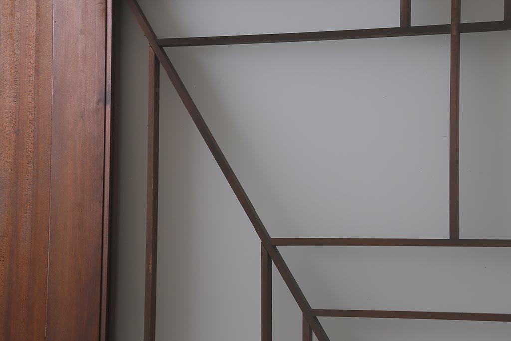 アンティーク建具　和製アンティーク　ヒノキ材　腰板ケヤキ材　上手物!　珍しいデザインが目を引くガラス戸4枚セット(引き戸、建具)(R-042036)