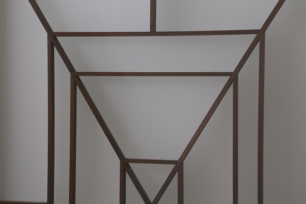 アンティーク建具　和製アンティーク　ヒノキ材　腰板ケヤキ材　上手物!　珍しいデザインが目を引くガラス戸4枚セット(引き戸、建具)(R-042036)