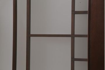 アンティーク建具　和製アンティーク　ヒノキ材　腰板ケヤキ材　上手物!　珍しいデザインが目を引くガラス戸4枚セット(引き戸、建具)(R-042036)