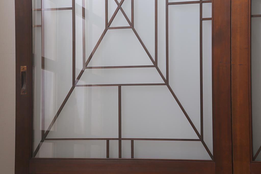 アンティーク建具　和製アンティーク　ヒノキ材　腰板ケヤキ材　上手物!　珍しいデザインが目を引くガラス戸4枚セット(引き戸、建具)(R-042036)