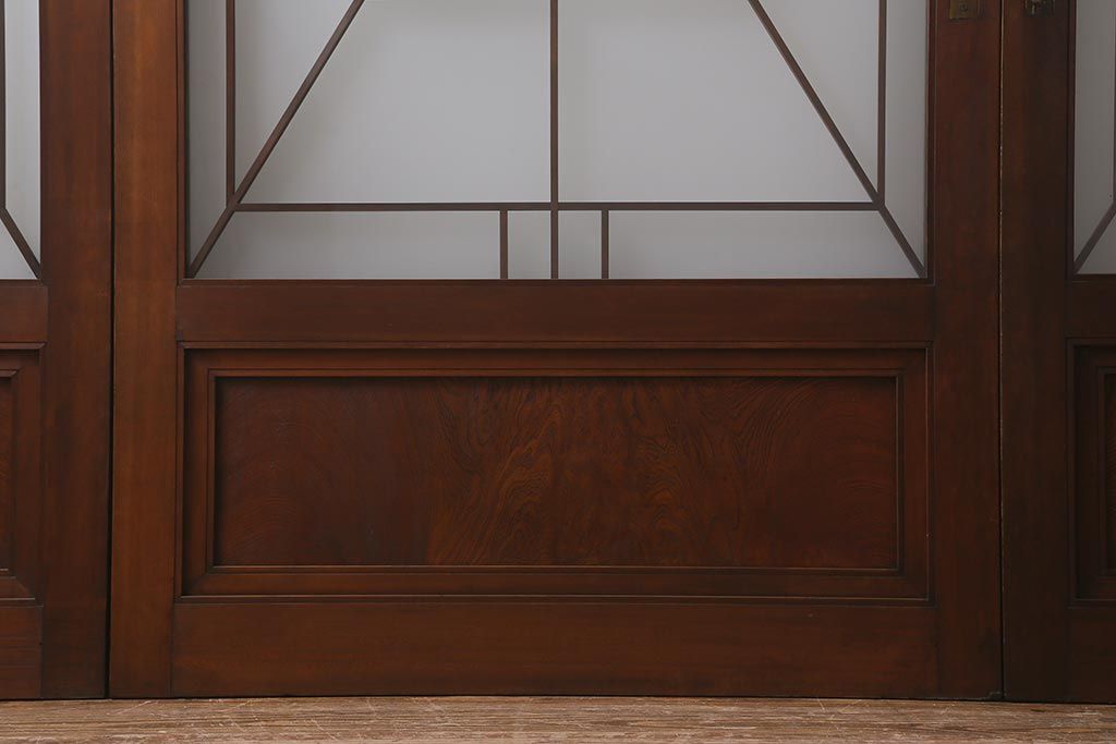 アンティーク建具　和製アンティーク　ヒノキ材　腰板ケヤキ材　上手物!　珍しいデザインが目を引くガラス戸4枚セット(引き戸、建具)(R-042036)