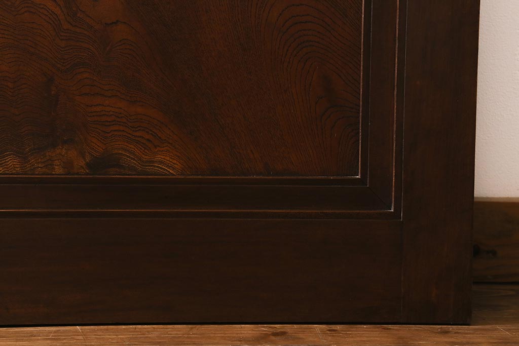 アンティーク建具　和製アンティーク　ヒノキ材　腰板ケヤキ材　上手物!　珍しいデザインが目を引くガラス戸4枚セット(引き戸、建具)(R-042036)