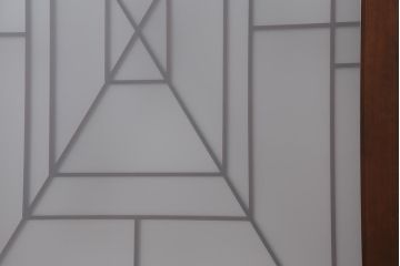 アンティーク建具　和製アンティーク　ヒノキ材　腰板ケヤキ材　上手物!　珍しいデザインが目を引くガラス戸4枚セット(引き戸、建具)(R-042036)