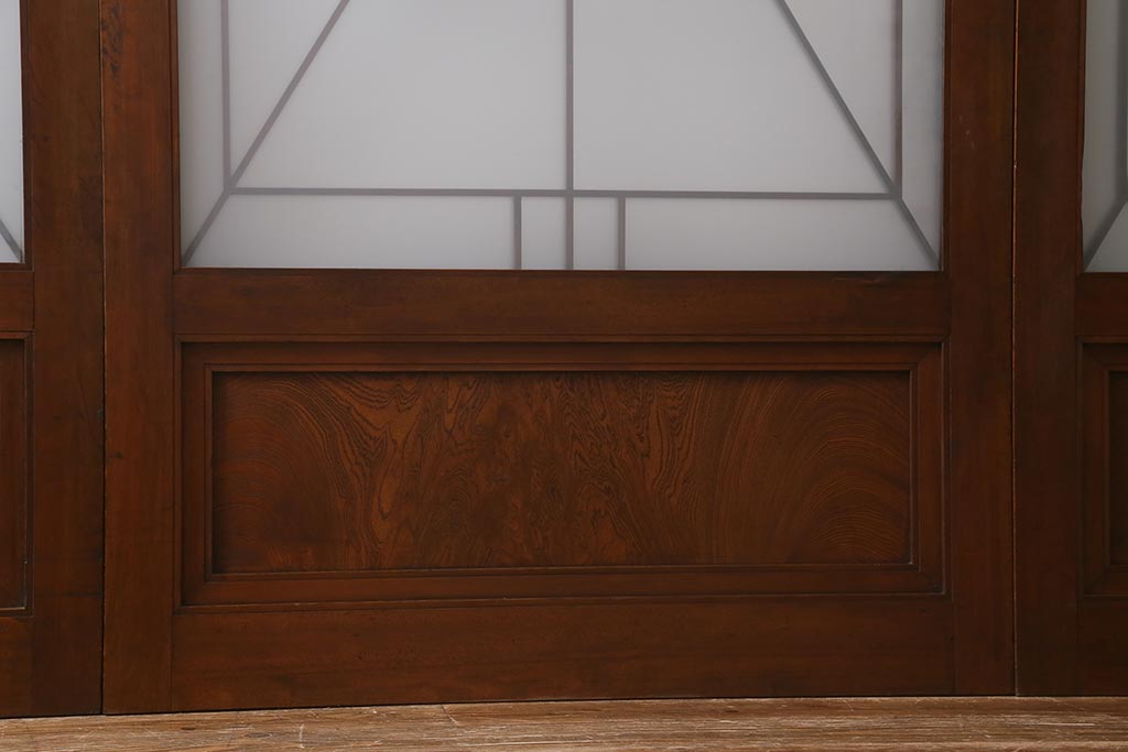 アンティーク建具　和製アンティーク　ヒノキ材　腰板ケヤキ材　上手物!　珍しいデザインが目を引くガラス戸4枚セット(引き戸、建具)(R-042036)