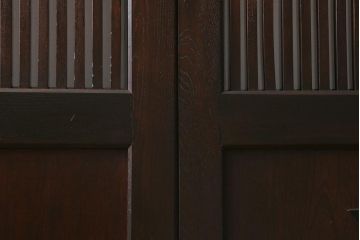 アンティーク建具　和製アンティーク　明治期　蔵戸リメイク　総ケヤキ材　クリアガラス入り　和の趣あふれる蔵戸2枚セット(引き戸、玄関戸)(R-042038)